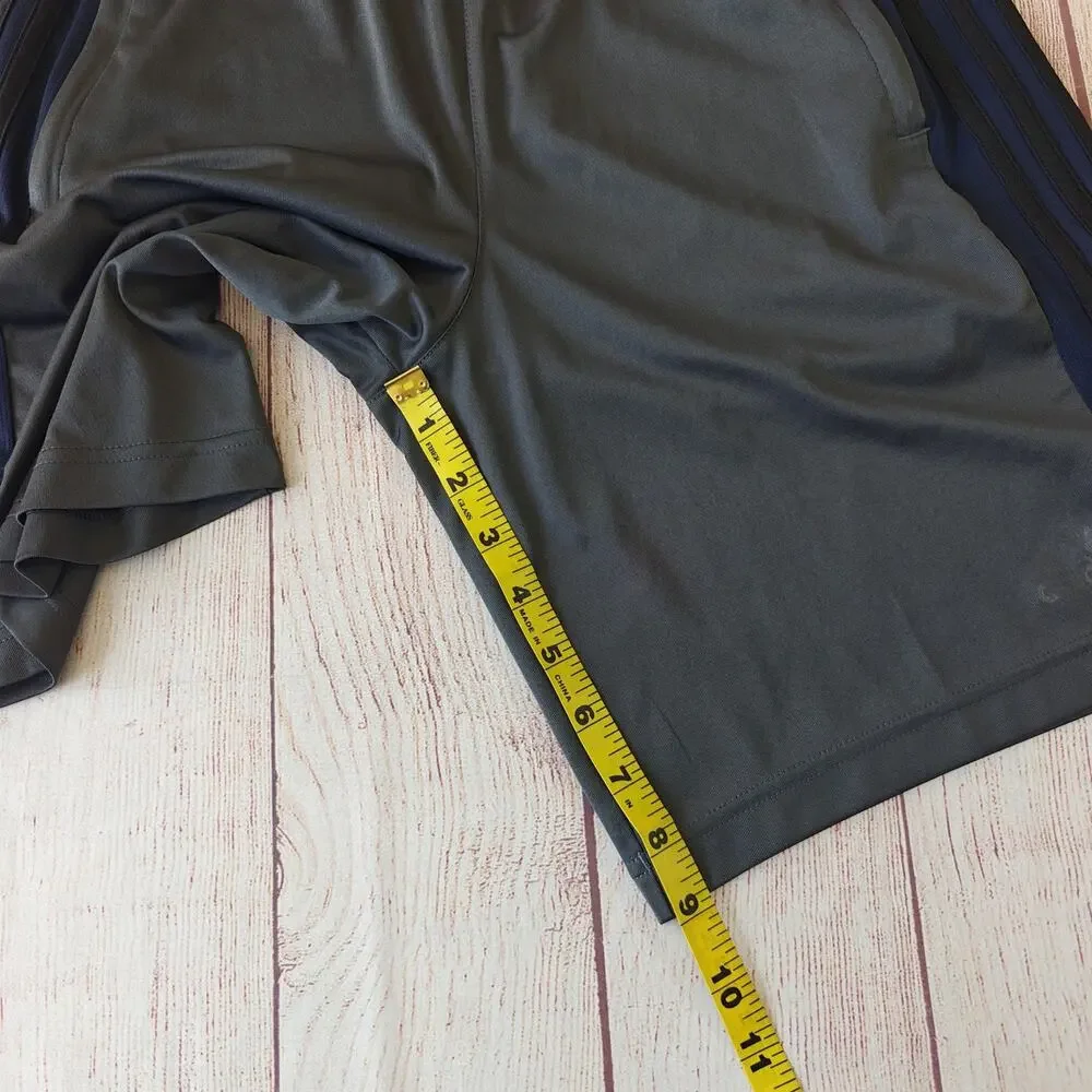 Adidas Aeroready triple stripe zip pocket athletic shorts sz S
